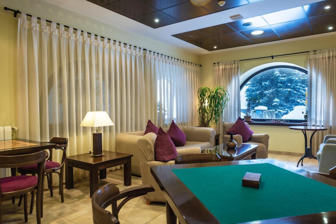 Sallent de Gállego Hotel Valle De Izas מראה חיצוני תמונה