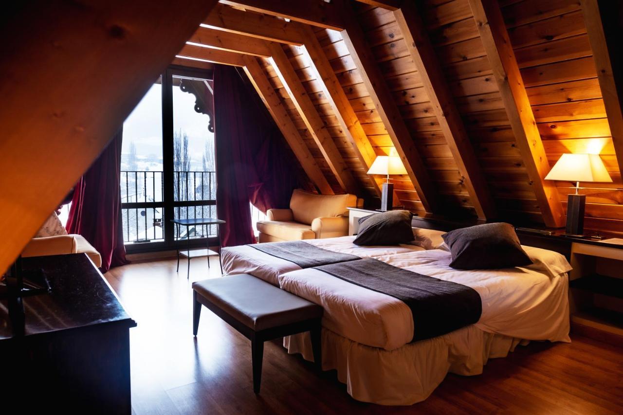 Sallent de Gállego Hotel Valle De Izas מראה חיצוני תמונה