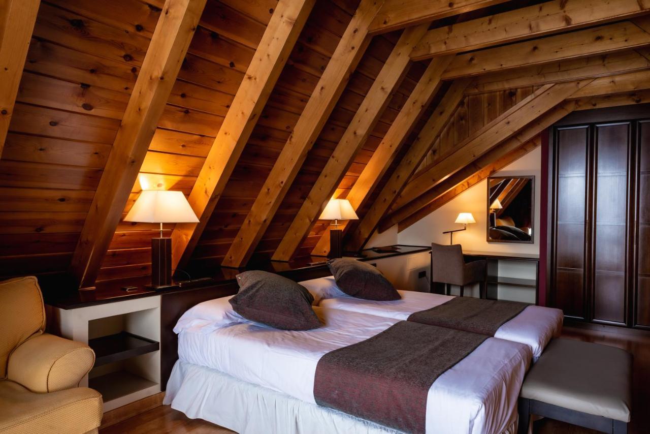 Sallent de Gállego Hotel Valle De Izas מראה חיצוני תמונה